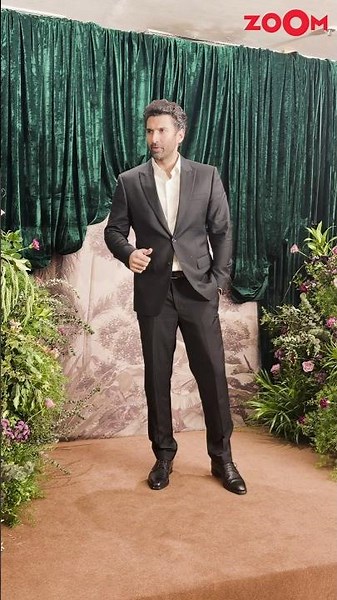 Aditya Roy Kapur's DAPPER look at Anshula Kapoor's reception #shorts #adityaroykapoor
