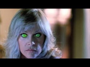 Mausoleum Fact & Review In English / Bobbie Bresee / Marjoe Gortner