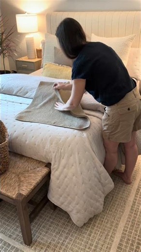 How to Roll Towels Like a Spa | Bathroom Styling Tip. #BathroomDecor #TowelFolding #homedecor