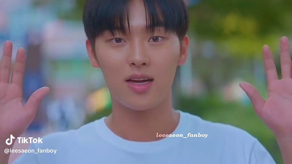 Yi Chan Deaf Clap Scene: Heartbreaking Moment Revealed