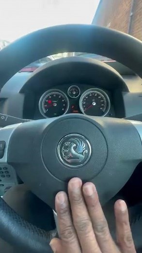 Car Horn Not Working? Fixed with a Separate Switch! DIY Hack!