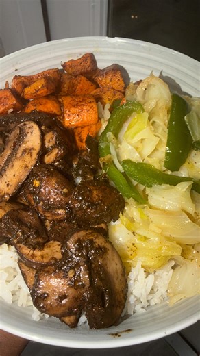 Jerk mushrooms, sweet potatoes, cabbage & rice 🫶🏽🌻✨ all vegan for my husband. We used Walker Woods Jamaican jerk seasoning for the mushrooms (don't use too much!) Sweet potatoes were roasted on 375 degrees with seasoning salt, pepper, and cinnamon. Cabbage was sautéed with Cajun seasoning, garlic powder and onion powder. Rice was cooked to the directions but subbed some water with coconut milk and added fresh thyme. Enjoy!!! #vegan #homecooking #vegandinner #easyveganmeals | Brittany Loves Ve