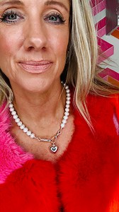 Apologies in advance… …for any flashing in this reel 😂 I’ve only just properly watched it back since I filmed it… I’m supposed to be drawing your attention to the Chunky Pearl Necklace with Double Albert Clasp 🩶 Launching this Saturday (or Friday if you’re one of my VIPs) this necklace is the ultimate statement piece! Made with the most stunning chunky pearls with beautiful lustre and finished with large sterling silver Albert Clasps. The iconic Albert clasps are inspired by the watch chains m