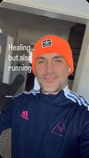 BRU-RNR on Instagram: "Run through pain? If anyone has a magical cure for Osteitis Pubis (except rest), I’m here for it! In all seriousness, it’s been an issue since an increase in run miles and intensity last Summer. Rest and stretches have helped but it comes back during what I would consider a proper run. You can run with it, you can ‘mind over matter’ it in races but it stops you from pushing hard, quick acceleration or rapid direction changes which is extremely frustrating. It also explains