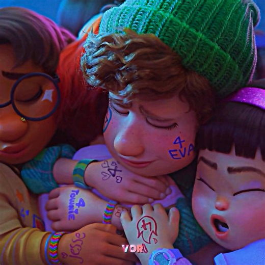 MeiMei loves her friends ✨ #turningred #edit #meimei
