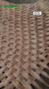 2.6K views · 1.2K reactions | Tutorial ketupat jumbo(super besar) . Full dan slow video ada di galeri Dwija PanJavas social media #tutorial #ketupat #ketupatjumbo #tutorialketupat #buatketupat #kulitketupat #kreasijanur #anyamandaunkelapa #diy #coconutleafcraft #idekreatif #palmleafart #reels Dewa Ayu Triana Dewi | Dwija PanJavas | Facebook