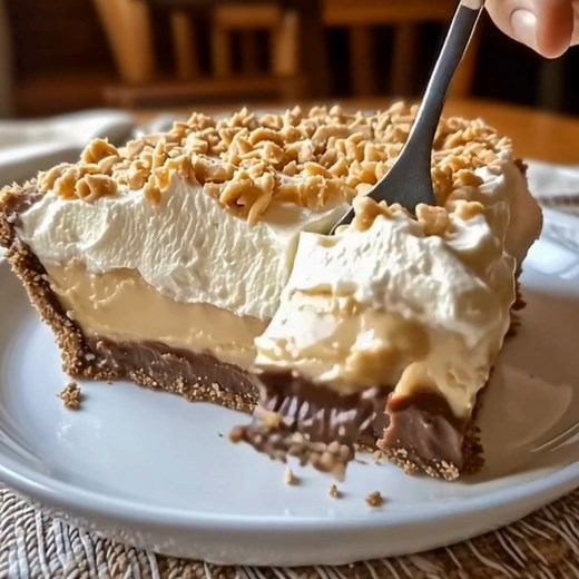 Amish Peanut Butter Cream Pie Ingredients: 1 pre-made graham cracker pie crust 1 cup creamy peanut butter (Jif or Skippy recommended) 8 oz cream cheese, softened 1 cup powdered sugar 1 package (3.4 oz) instant vanilla pudding mix 1 1/2 cups heavy cream 1/4 cup granulated sugar 1 teaspoon vanilla extract 1/2 cup milk Directions: 1. In a large mixing bowl, beat the softened cream cheese until it’s smooth and creamy. 2. Add the creamy peanut butter and powdered sugar to the cream cheese, mixing unt