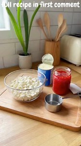 10-Minute Strawberry Swirl Fudge Velvety 10-Minute Strawberry Swirl White Chocolate Fudge Ingredients: 3 cups white chocolate chips 1 (14 oz) can sweetened condensed milk | Easy Recipes