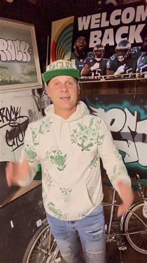 2.1K views · 117 reactions |  EVENT ALERT  Lincoln Financial Field and @tickpick are hosting an exclusive VIP night featuring Cooper DeJean and Reed Blankenship this Tuesday, November 4th. Stadium tour, Locker room access, dinner, and a Q&A with Reed and Coop. Tickets in my bio! See you there 礪 . #flyeaglesfly #eagles #philadelphiaeagles #nfl #gobirds #philly #philadelphia #lincolnfinancialfield #tickpick | ErockEagles | Facebook