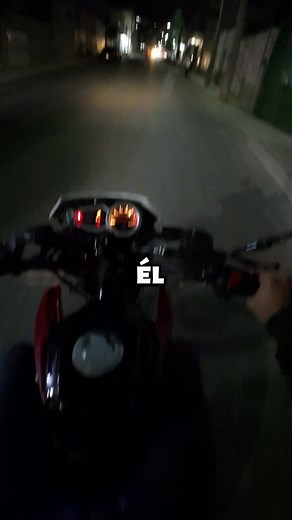 Casi choco en la moto 😱 ¿quien tiene la culpa? 🙄 | el toci