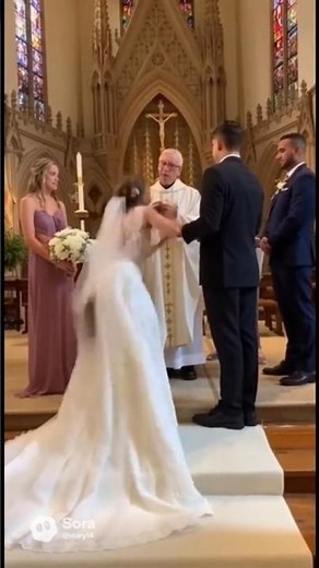 Wedding Disaster: The Bride's Explosive Diarrhea! 😱💩