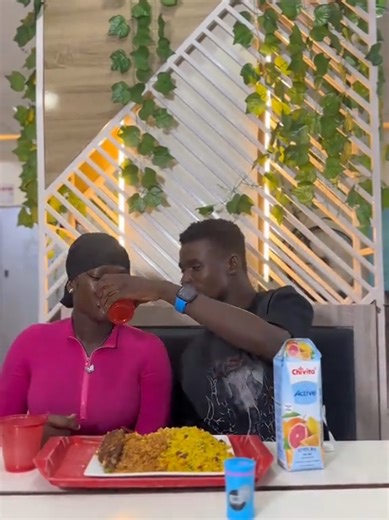 liability girl is jealous of a responsible woman with her boyfriend 😂#viraltiktok #skinnycomics01