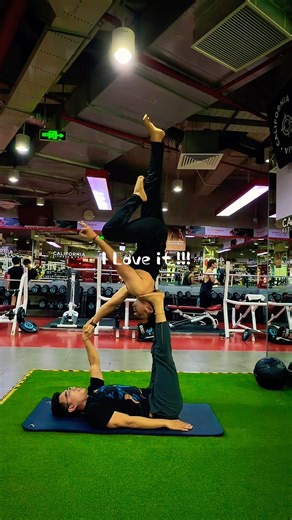 India Meets Vietnam in Acro Yoga 🤝