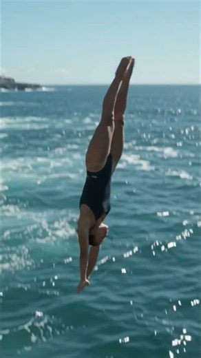 She Took the Ultimate Leap! 🌊🔥 | What Happens Next Is Incredible! #USA #CliffDiving #OceanAdventure