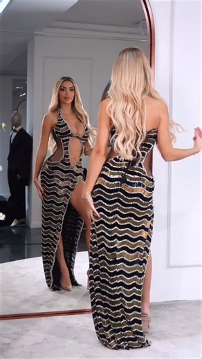 Ai model on Instagram: "💋💋💋💋 . . . . . . . . . . . . . . . . . . . . . . . . . #LuxuryModel #TopModelEnergy #DreamModelLife #EliteModelVibes #ModelLifeGoals FashionIconUSA ModelUniverse BeautyAndGrace ModelSpotlight ModelInspo ModelEmpowerment VogueVibes ModelGlow ModelDreams FashionQueen"