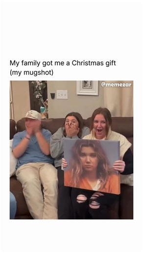 MEMEZAR • MEMES & MEME-CULTURE on Instagram: "That officer needs a career change. Cause what in the perfect lighting is that ❤️✨ Mugshots are photographs taken by law enforcement after an arrest to identify and document a suspect. They usually show a front facing view and sometimes a side profile, creating a standardized visual record. Over time, mugshots have become part of public culture, often appearing in news, media, and online databases. While they serve a practical purpose, they also rais