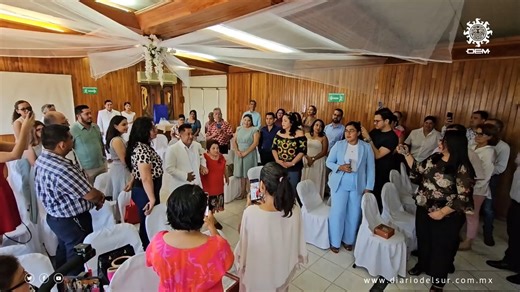 17K views · 162 reactions |  En Tapachula, Rosemberg y Carlos se casaron como la primera pareja homosexual sin necesidad de un amparo legal, gracias a la reciente aprobación de la SCJN en Chiapas Nota completa: https://tinyurl.com/zjavxma9  Manuel Núñez / Diario del Sur | Diario Del Sur Oem | Facebook