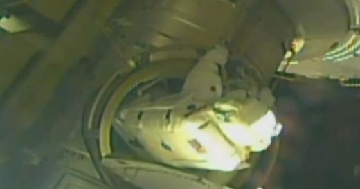 2 astronauts conduct spacewalk mission to replace old solar rays at International Space Station