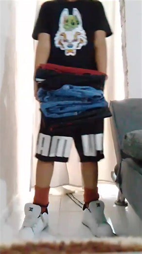 Innovadora Colección de Pantalones Anchos