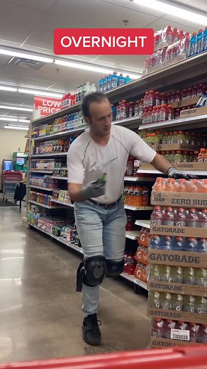 Freight Crew Tips for Overnight Grocery Store Stocking