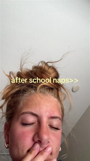 kaitlinspamsalittle (@kaitlinspamsalitt)’s video of nap time