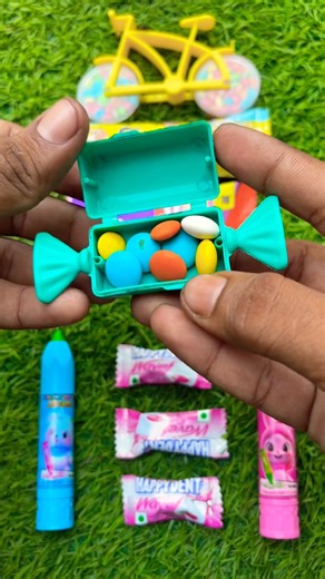I Flooded These Toffees With CADBURY BOX GEMS... They Turned Out SO CUTE 🥰❤️ #shorts