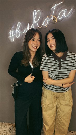 Naftari Jhanie on Instagram: "Minimal length. Maximum presence. A bob that speaks before she does 🖤 📷 : @jojofirst"