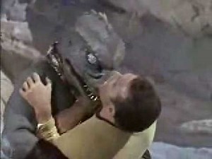 Star Trek - Worst Fight Scene Ever Made Into the Best! (Captain Kirk Vs. The Gorn!)