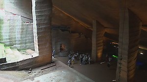 Watch Ancient Aliens: Origins Season 1 Episode 5 - Mysterious Underground Worlds