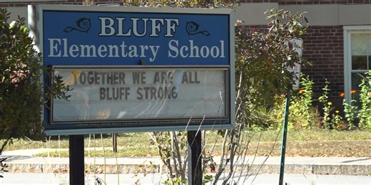 Facing budget crisis, Claremont to close elementary school next month