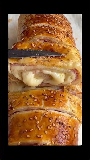 Cheesy Ham & Cheese Puff Pastry Roll | Easy Crispy Appetizer #EasyRecipe #HamAndCheese #QuickDinner