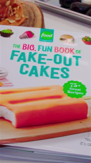 Maile Carpenter from Food Network Magazine shows you how to make cake pops that will have your friends asking, "Is it cake?" Learn more: http://www.wjcl.com/article/is-it-cake-fun-and-easy-fake-out-desserts-you-can-make-at-home/69194332 | WJCL News