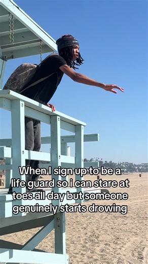 I just wanna stare at toes and feet bro🤤 | lifeguard