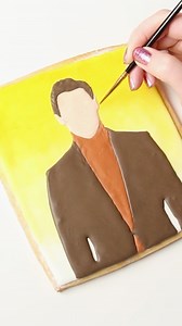 PAUSE! 🍪 Can you guess who’s on this cookie? Hint: He recently had a birthday and has another big day tomorrow. 👀 | Tastemade