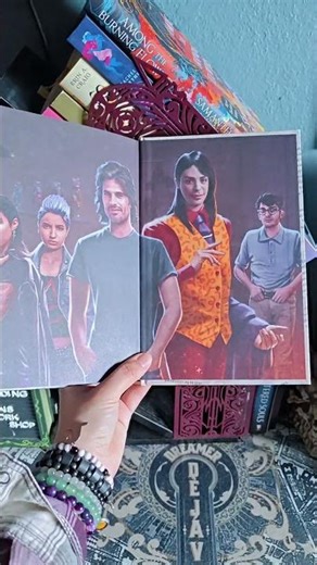 🚀 August 2025 OwlCrate Sci-Fi Unboxing | Galaxy Encounters ✨