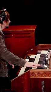 Just played some Hammond Organ on a great track by guitar player Simon Gotthelf. Here’s a small snippet 🤩 | Lachy Doley