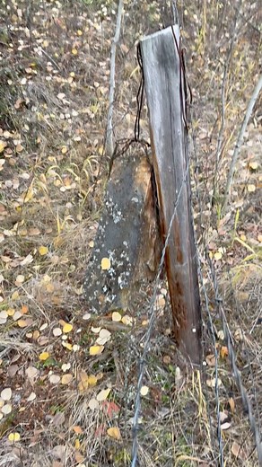 It’s very interesting to see what people have come up with, We came across this particular ‘Dead-man’, on an old fence we tore out and put a new barbed wire fence in! Comment, what do you call a fence ‘ dead-man’ ?? | Evergreen Fencing, LLC