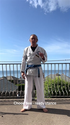 Welcome to Lesson 1 – Choon Bi (Ready Stance) 🥋 In this first lesson from Atlantic Coast Karate Club, we cover the foundation of all Tang Soo Do technique: the Ready Stance, or Choon Bi. You’ll learn: ✅ How to stand correctly in Choon Bi ✅ The purpose of the ready stance in traditional karate ✅ Key posture tips to build focus and discipline This lesson is perfect for beginners and anyone wanting to refresh their fundamentals. No equipment needed — just some space to move and a willingness to le