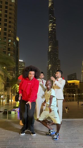 @noelgoescrazy meets Tenge Tenge in Dubai