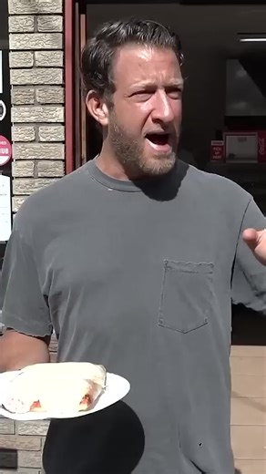 Dave Portnoy Explores Secret Menu at Local Pizzeria