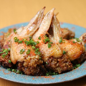 Chicken Wings Stuffed With Chinese Sticky Rice (via Tasty Japan) | Tasty UK