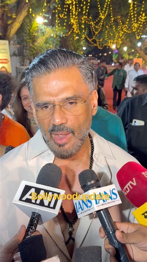 #sunilshetty speak about #tigershroff and #jackieshroff #bollywood #shorts