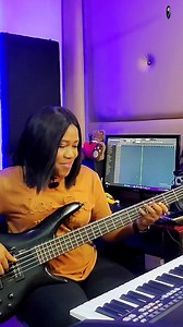 Use these bass fills on your 6, 3, 2 chord progressions 🔥🎸 Get more bass tutorial videos 👉https://youtu.be/UHDSZ1dDZBM?si=wxD2VcH-fHd3ijpD | BassLady