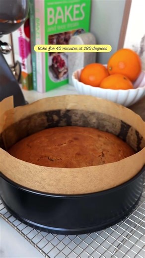 Hummingbird cake 🍰