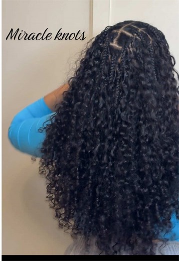 The perfect curl, seriously 😍🙌🏽 @ISEEHAIR #iseesuperbrandday #miracleknots #summerhair #iseehair #wiginfluencer