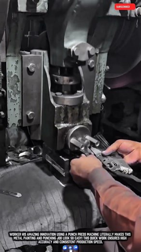 Worker Metal Innovation Makes Punching Painting Job Easy Work with Precision Punch Press