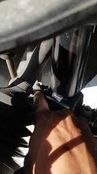 How to change front Suspension, Cadillac escalade 2007 - 2014, Tahoe, esv, front struts