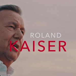 Das Album „Weihnachtszeit“ als Download, CD und Fanbox ist überall erhältlich! | Roland Kaiser