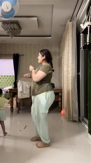 aliya dhir on Instagram: "#reels #fbyシvideo #fbpost #reelsinstagram #trendingreels"