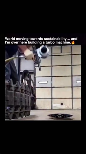 sci || tech || history on Instagram: "This impressive machine setup showcases the power and precision behind heavy-duty engineering. What looks like a simple assembly is actually a detailed process involving mechanical balance, torque control, and high-performance components. The large turbo unit attached at the base highlights how industrial tools are constantly evolving—faster, stronger, and built for maximum efficiency. From mounting the housing to aligning the internal parts, every step requ